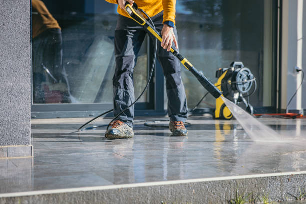 Post-Construction Pressure Washing in Pine Island Center, FL